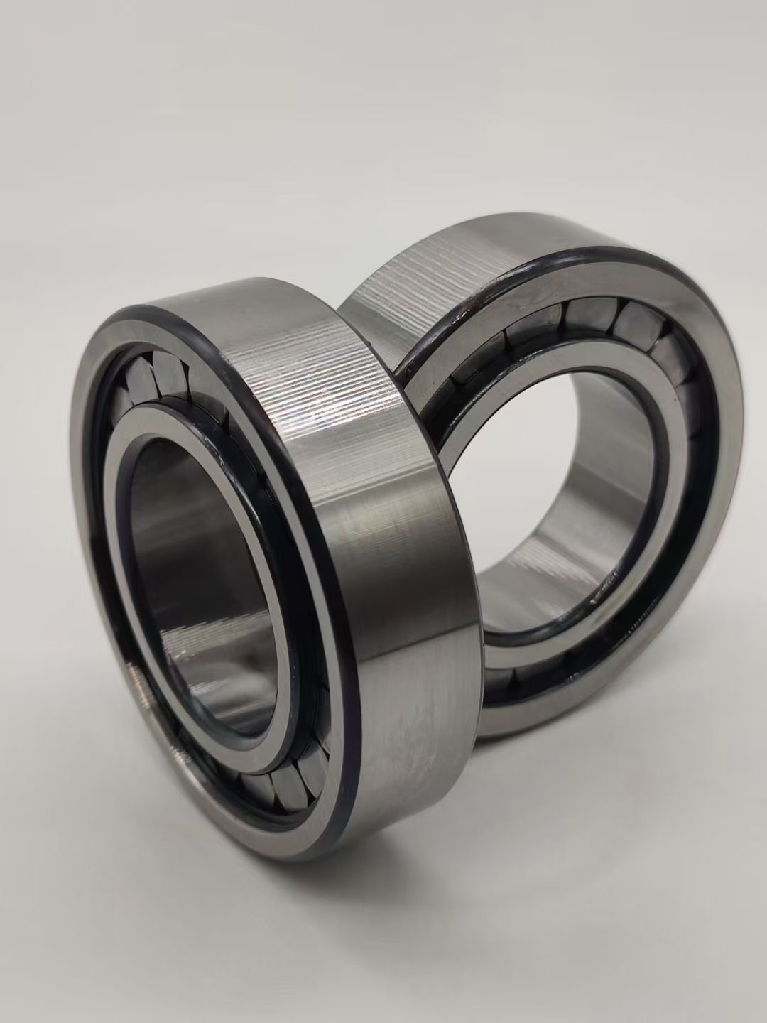 圓柱滾子軸承.jpg 圓柱滾子軸承.jpg